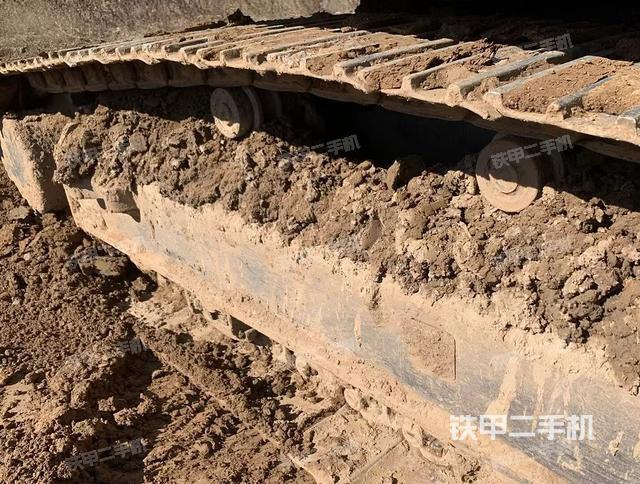 单侧履带整体（整机外观）