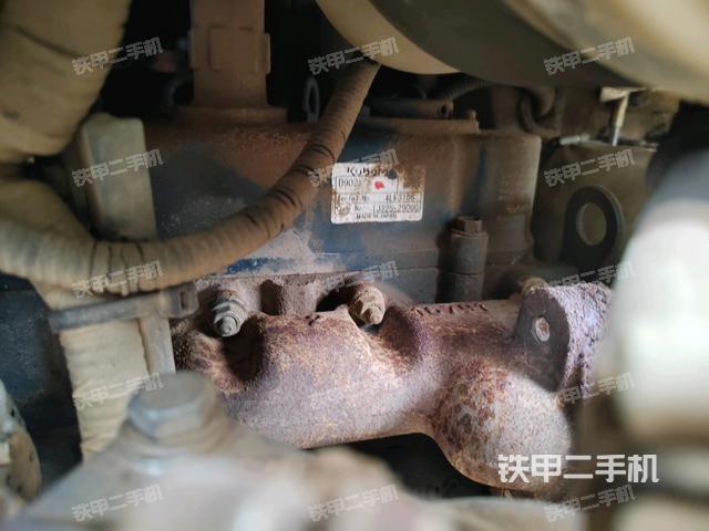 发动机整体俯视（整机外观）