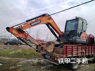 斗山DX55-9C挖掘机实拍图片
