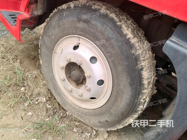 左引導(dǎo)輪 /左前輪（行走機(jī)構(gòu)）