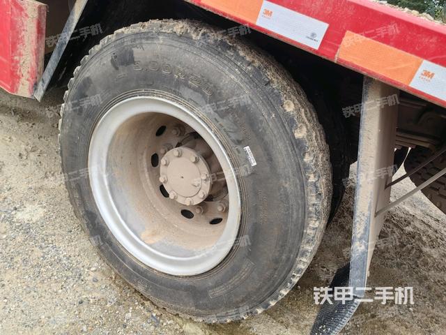 左驅(qū)動(dòng)輪/左后輪（行走機(jī)構(gòu)）