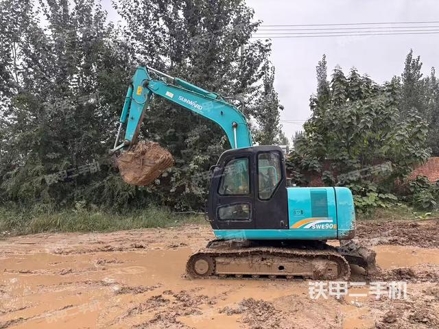 山河智能SWE90E挖掘机