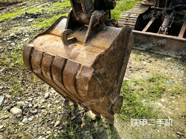 鏟斗45度（工作和回轉(zhuǎn)裝置）