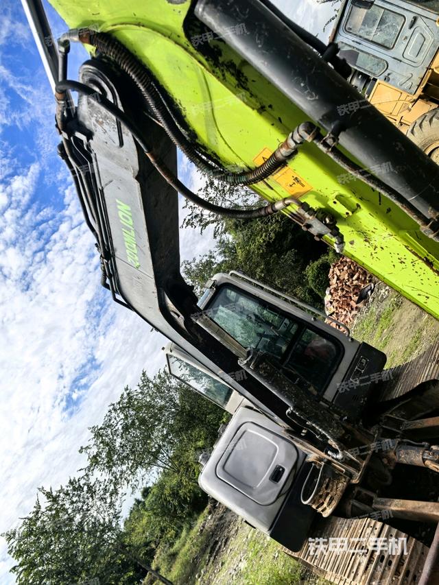 小臂整體右前（工作和回轉(zhuǎn)裝置）