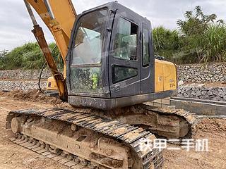 現(xiàn)代R215-7C挖掘機(jī)