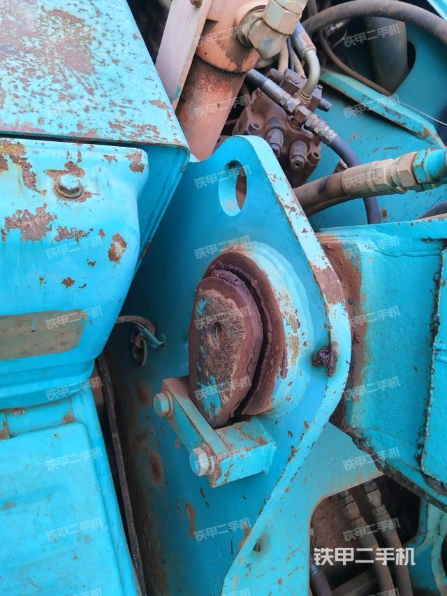 大臂根部 斜视（工作和回转装置）