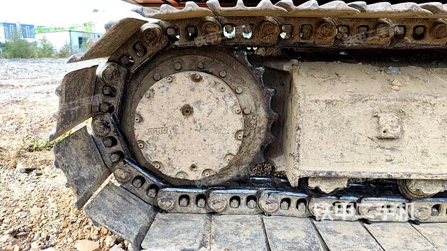 右侧履带整体（行走机构）