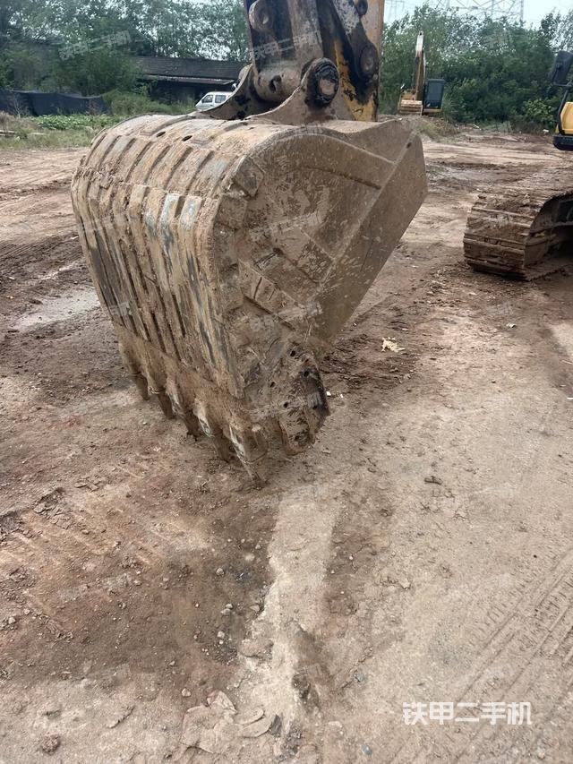 左侧行走马达盖板（行走机构）