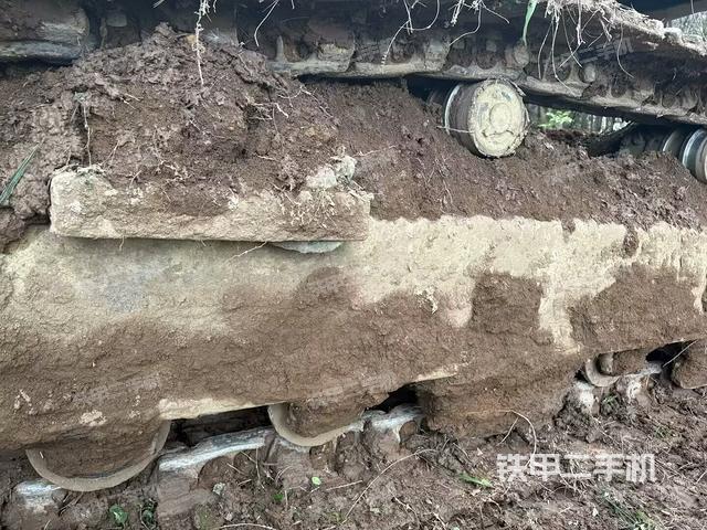 左側(cè)行走馬達(dá)蓋板（行走機構(gòu)）