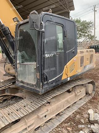 三一重工SY205C挖掘機(jī)