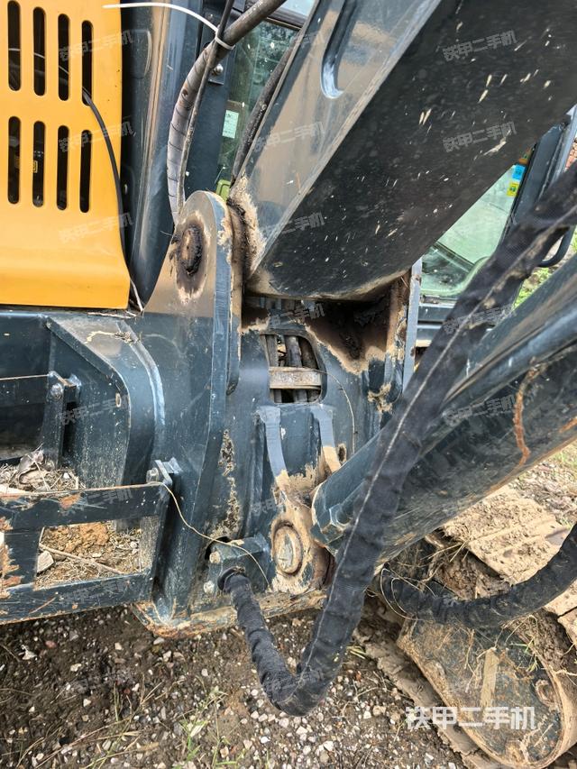 大臂根部 斜（工作和回转装置）