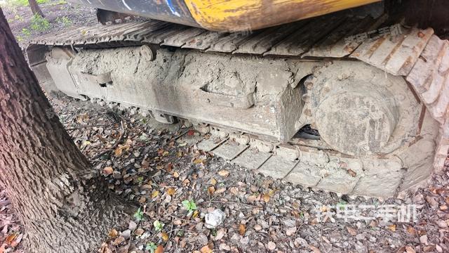 右侧履带整体（行走机构）