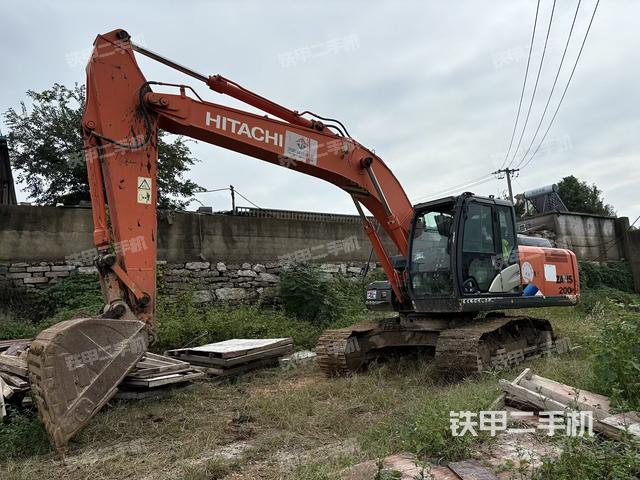 日立ZX200-5A挖掘機(jī)