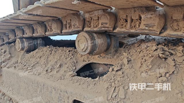 单侧履带整体（整机外观）