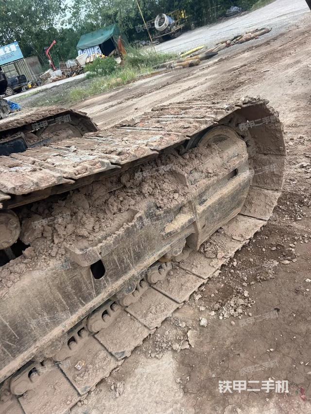 左驱动轮（行走机构）