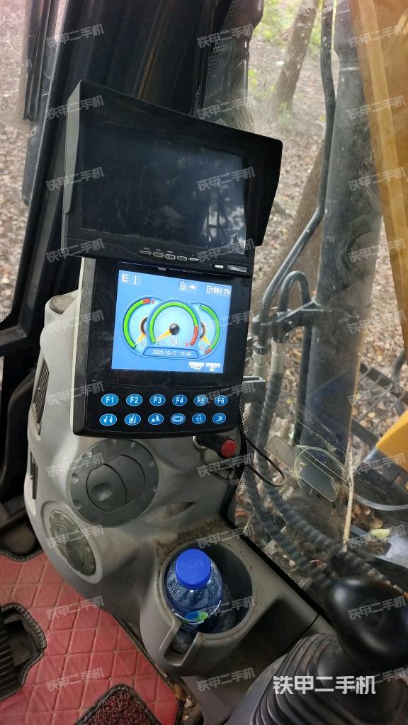 显示屏 （驾驶室部分）