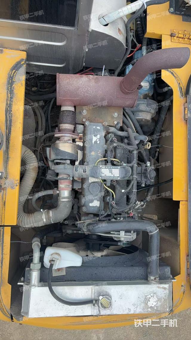 发动机整体俯视（整机外观）