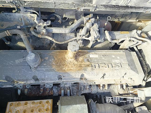 發(fā)動(dòng)機(jī)整體俯視(整機(jī)外觀) 發(fā)動(dòng)機(jī)整體俯視(整機(jī)外觀)