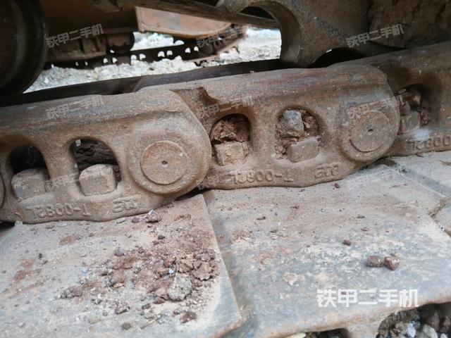 右侧行走马达盖板（行走机构）