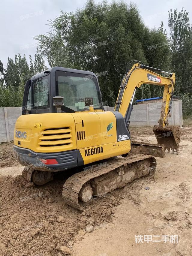 整机右后45°（整机外观）