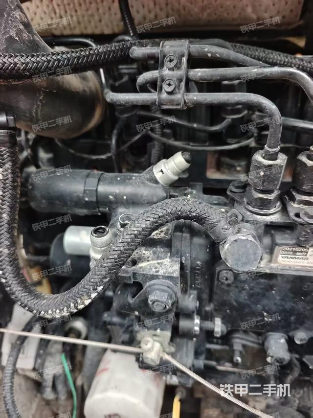 发动机整体俯视（整机外观）