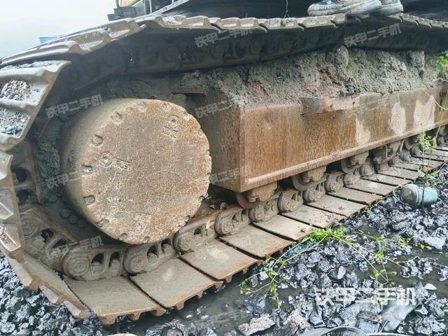 左侧履带整体 （行走机构）