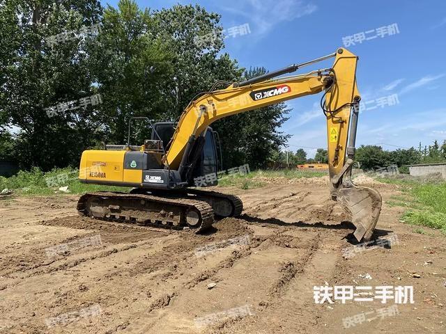 整機(jī)右后45°(整機(jī)外觀) 整機(jī)右后45°(整機(jī)外觀)