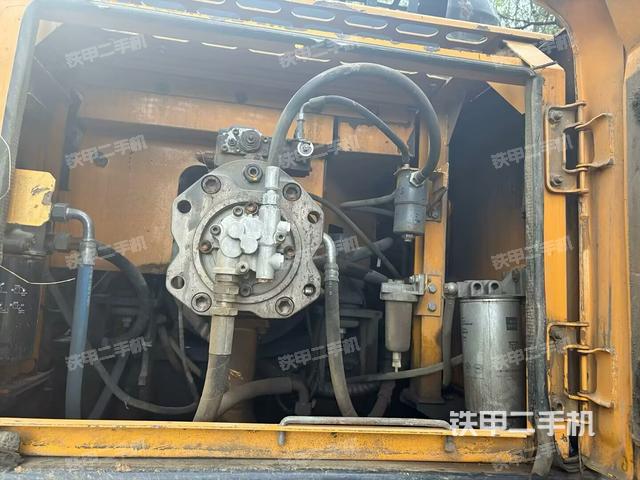 散熱器正面（大件艙室）