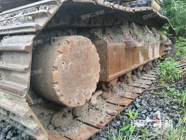 右侧履带整体（行走机构）