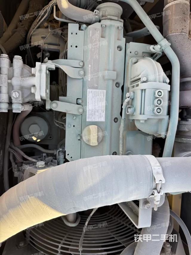 发动机整体俯视（整机外观）