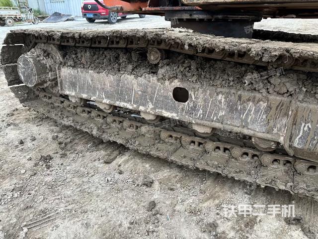 单侧履带整体（整机外观）