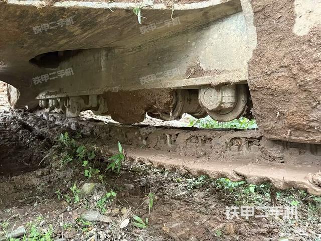 左導(dǎo)向輪（行走機構(gòu)）