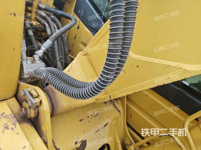 大臂根部 斜视（工作和回转装置）