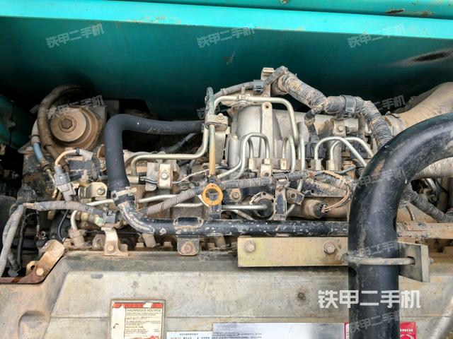 氣門室蓋螺絲特寫(上車部件) 氣門室蓋螺絲特寫(上車部件)