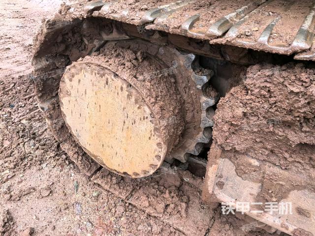 右侧行走马达盖板（行走机构）