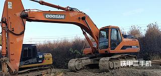 斗山DH300LC-7挖掘机实拍图片