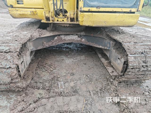 转盘和下车架正前（工作和回转装置）