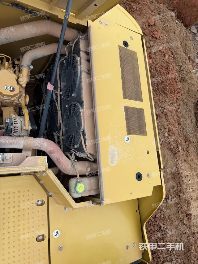 水箱+风扇特写（上车部件）