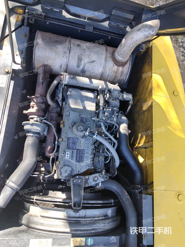 发动机整体俯视（整机外观）