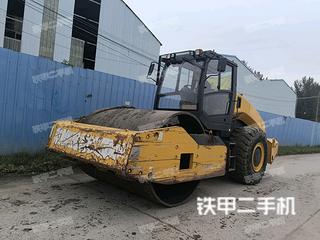 柳工CLG6122E压路机实拍图片
