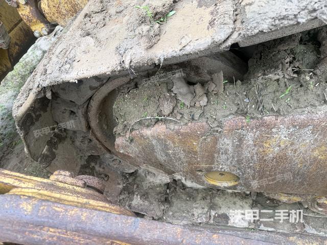 右驅(qū)動(dòng)輪(推土機(jī)底盤(pán)及工作裝置) 右驅(qū)動(dòng)輪(推土機(jī)底盤(pán)及工作裝置)