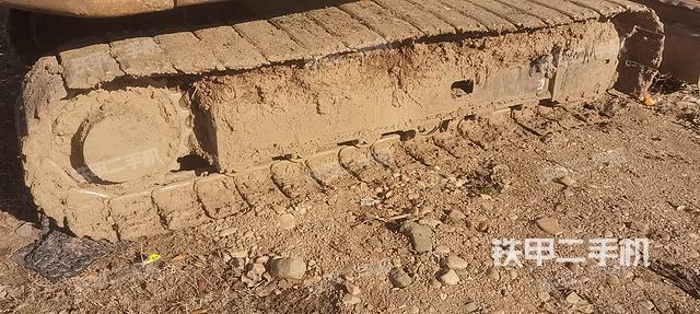 单侧履带整体（整机外观）