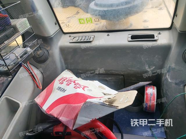 驾驶室左前45度（驾驶室部分）