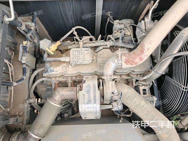 發(fā)動(dòng)機(jī)室(上車部件) 發(fā)動(dòng)機(jī)室(上車部件)