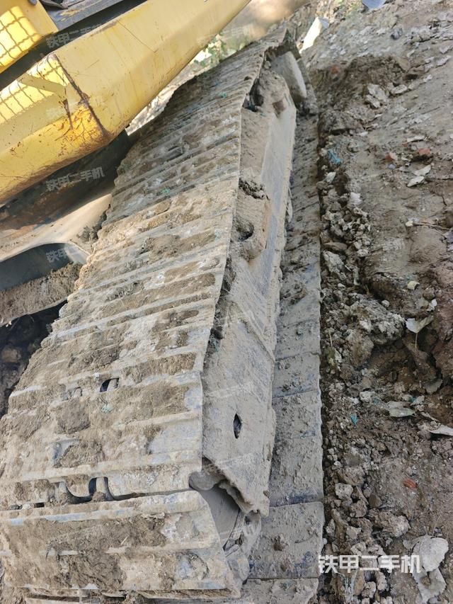 单侧履带整体（整机外观）