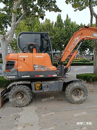 斗山DX60E-9C挖掘機(jī)