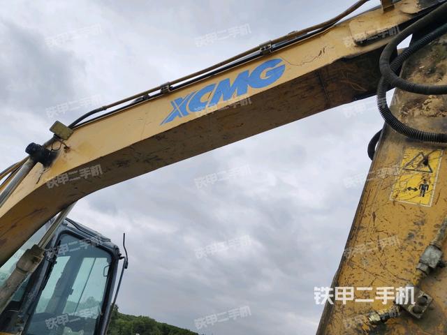 大臂整体 右侧（工作和回转装置）