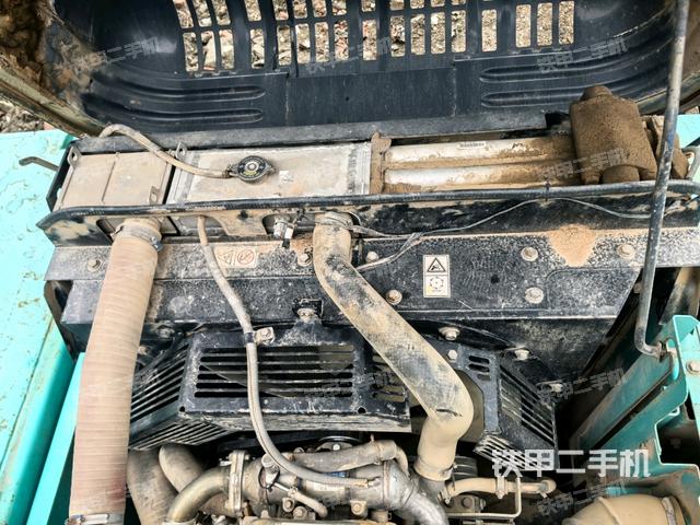 水箱+風(fēng)扇特寫(上車部件) 水箱+風(fēng)扇特寫(上車部件)