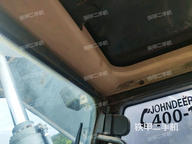 右侧玻璃角标（驾驶室部分）