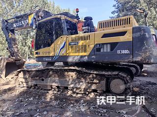 沃尔沃EC380D挖掘机实拍图片